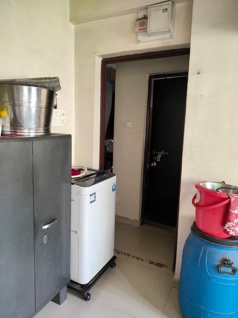 undefined, karve nagar 1 Bedroom 550 Sq.Ft. Apartment In Karve Nagar Pune 9650170