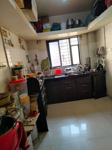 Team Area in 1 BHK Apartment at Karve Nagar – for Rent