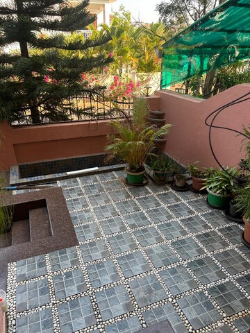 Balcony in 3 BHK Villa at Dona Paula – for Rent