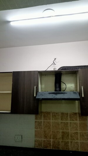 Kitchen in 2 BHK Builder Floor at Saya Villa, Indrapuram – for Rent