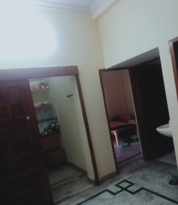 Living Room in 1 BHK Villa at Aliganj – for Rent