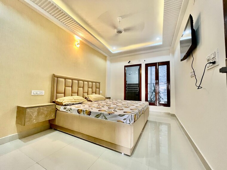Master Bedroom, pir machalla 3 Bedroom 150 Sq.Ft. Apartment In Pir Machalla Zirakpur 9650815