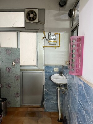 Bathroom in 3 BHK Apartment at BPTP Park 81, Sector 81 – for Rent