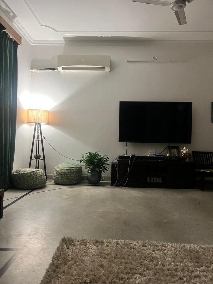 Room, sanganer 6+ Bedroom 3000 Sq.Ft. Independent House In Sanganer Jaipur 9651219