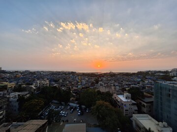 3 BHK Apartment – Exterior View View at Santacruz West - for Rent