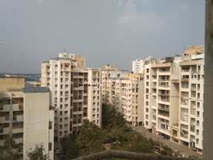 2.5 BHK Apartment For Sale in Dhayari