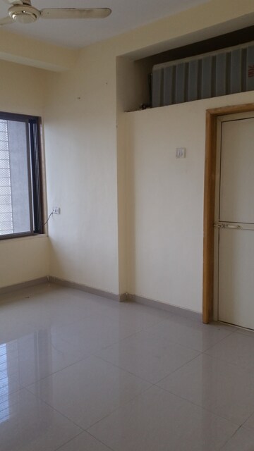 Room in 2 BHK Apartment at Strawberry Sandstone, Mira Road – for Sale