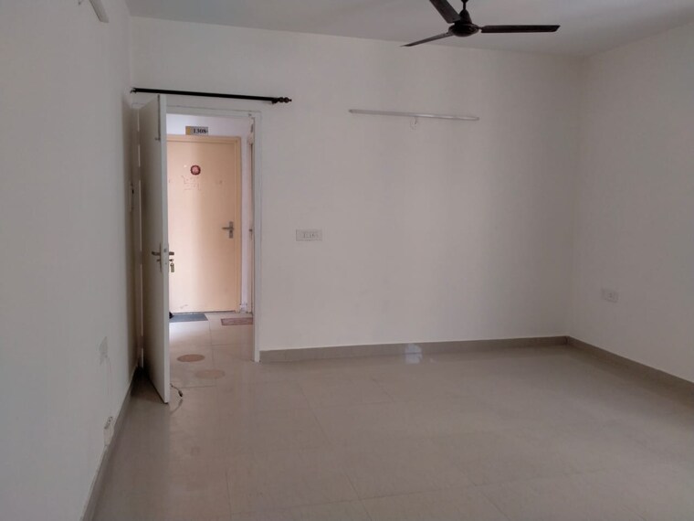 Room, tulip-lemon 2 Bedroom 526 Sq.Ft. Apartment In Sector 69 Gurgaon 9651277