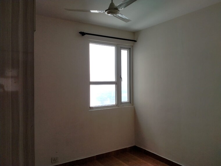 Room, tulip-lemon 2 Bedroom 526 Sq.Ft. Apartment In Sector 69 Gurgaon 9651277