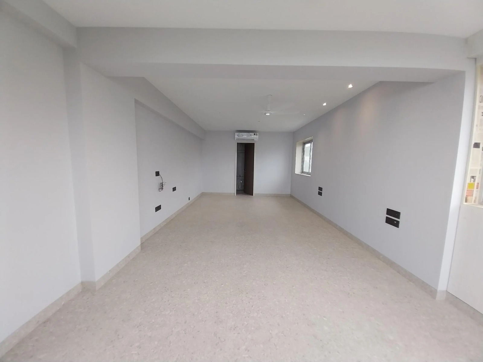 2 BHK Apartment For Rent in Nishat CHS