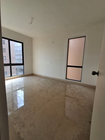 Room in 3 BHK Apartment at Ambuja Neotia Ecospace Residency, New Town – for Sale