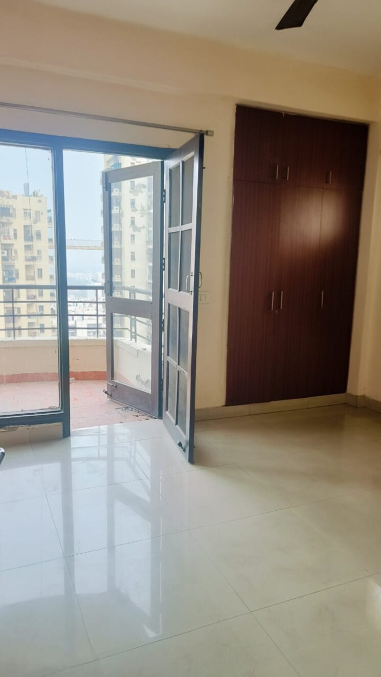 Room, rps-savana 3 Bedroom 1249 Sq.Ft. Apartment In Sector 88 Faridabad 9651389