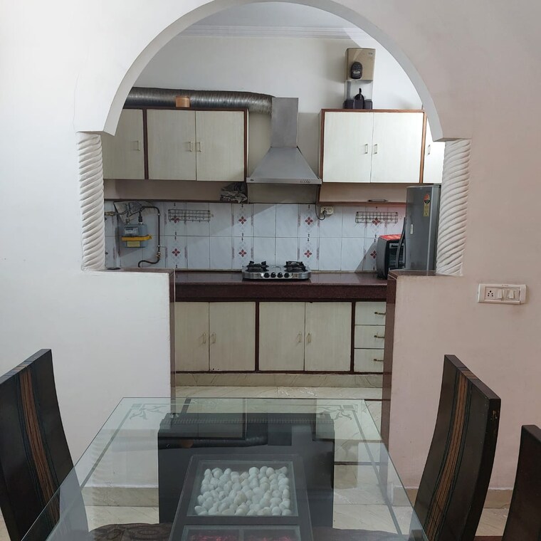 undefined, east of kailash 2 Bedroom 900 Sq.Ft. Independent House In East Of Kailash Delhi 9651408