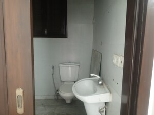 Bathroom in 3 BHK Builder Floor at Ansal Sushant Lok I, Sector 43 – for Rent