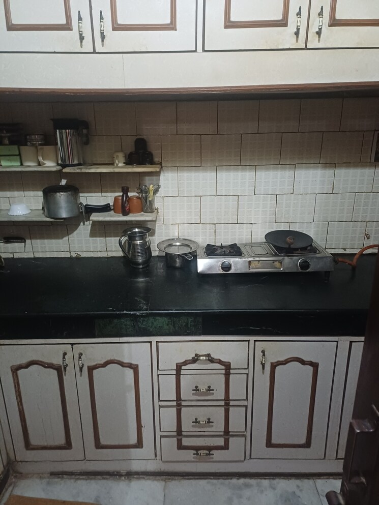 undefined, molarband extension 5 Bedroom 100 Sq.Yd. Independent House In Molarband Extension Delhi 9651415