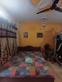 5 BHK + Pooja Room Independent House For Sale in Molarband Extension