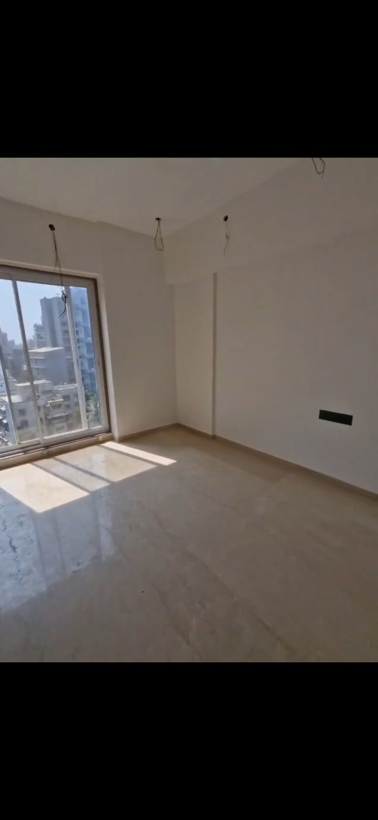 Room, bandra west 3 Bedroom 1050 Sq.Ft. Apartment In Bandra West Mumbai 9651486