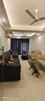 3 BHK + Servant Room 208 Sq.Yd. Builder Floor in S 27 Luxury Homes