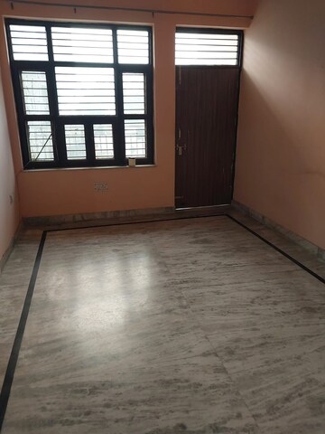 Bedroom in 3 BHK Builder Floor at Sector 11 – for Rent