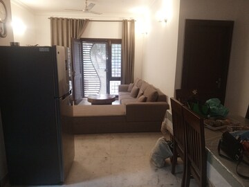 Living Room in 3 BHK Builder Floor at Ansal Sushant Lok I, Sector 43 – for Rent