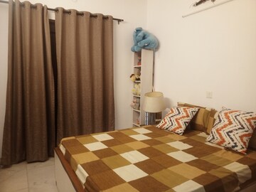 Bedroom in 3 BHK Builder Floor at Ansal Sushant Lok I, Sector 43 – for Rent