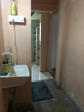 Bathroom in 1 BHK Apartment at Bandra West – for Rent