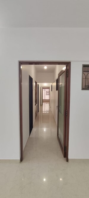 3 BHK Apartment at Sunrise Apartment Andheri West, Andheri West – for Rent