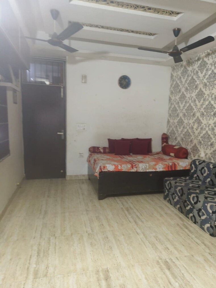 Bedroom, shakti khand 2 2 Bedroom 800 Sq.Ft. Builder Floor In Shakti Khand 2 Ghaziabad 9651438