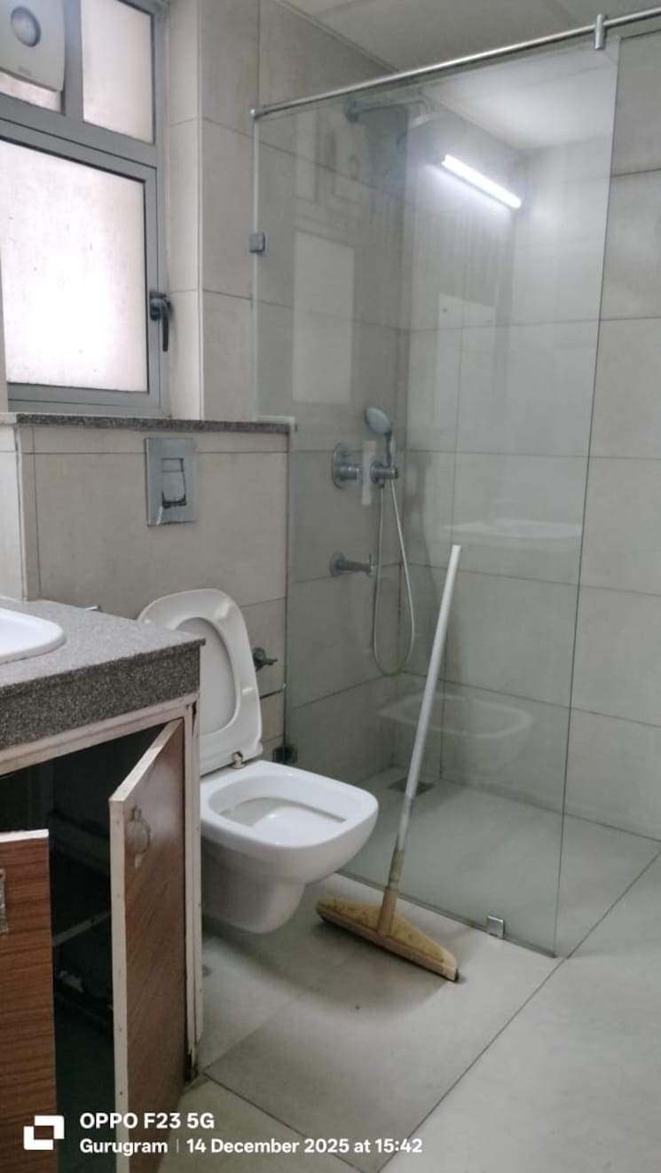 Bathroom, tata-la-vida 3 Bedroom 1573 Sq.Ft. Apartment In Sector 113 Gurgaon 9651469