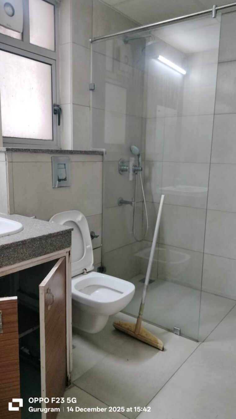 Bathroom, tata-la-vida 3 Bedroom 1573 Sq.Ft. Apartment In Sector 113 Gurgaon 9651469