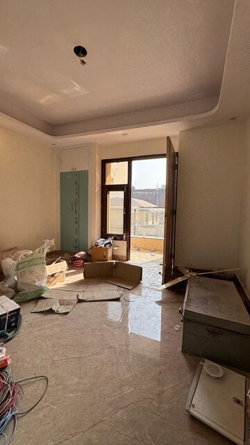 Living Room in 3 BHK Builder Floor at Chattarpur – for Rent