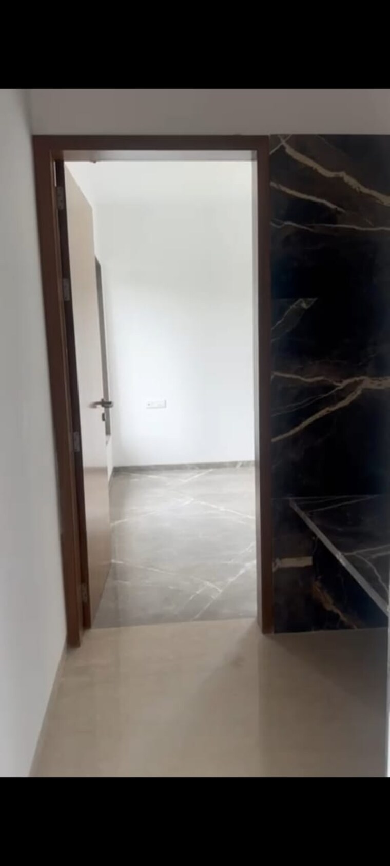 Bathroom, model colony 4 Bedroom 1970 Sq.Ft. Apartment In Model Colony Pune 9651500
