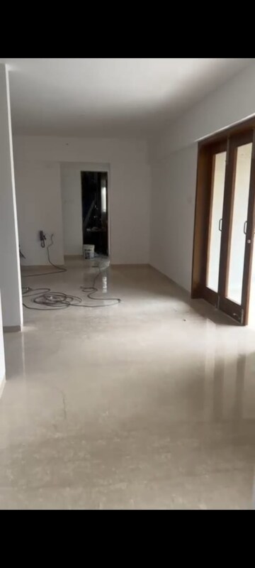 Room in 4 BHK Apartment at Model Colony – for Sale