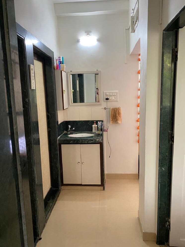 undefined, bandra west 1 Bedroom 500 Sq.Ft. Apartment In Bandra West Mumbai 9651488