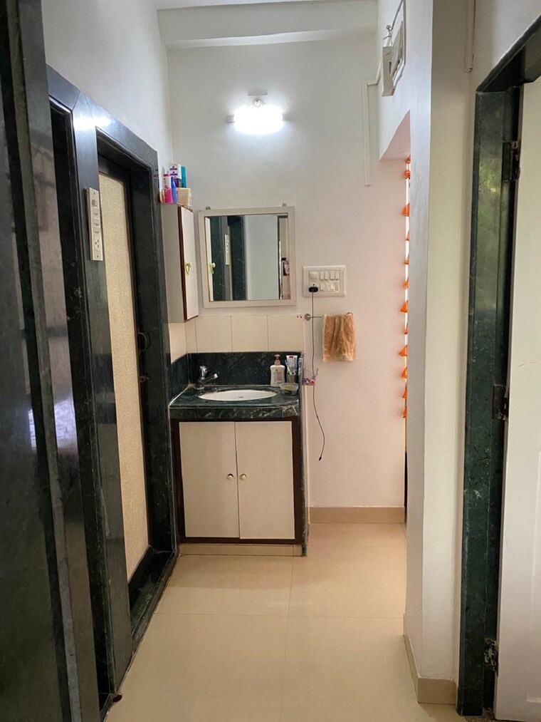undefined, bandra west 1 Bedroom 500 Sq.Ft. Apartment In Bandra West Mumbai 9651488