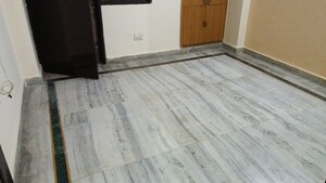 Room in 1 BHK Builder Floor at Vaishali Sector 5 – for Rent