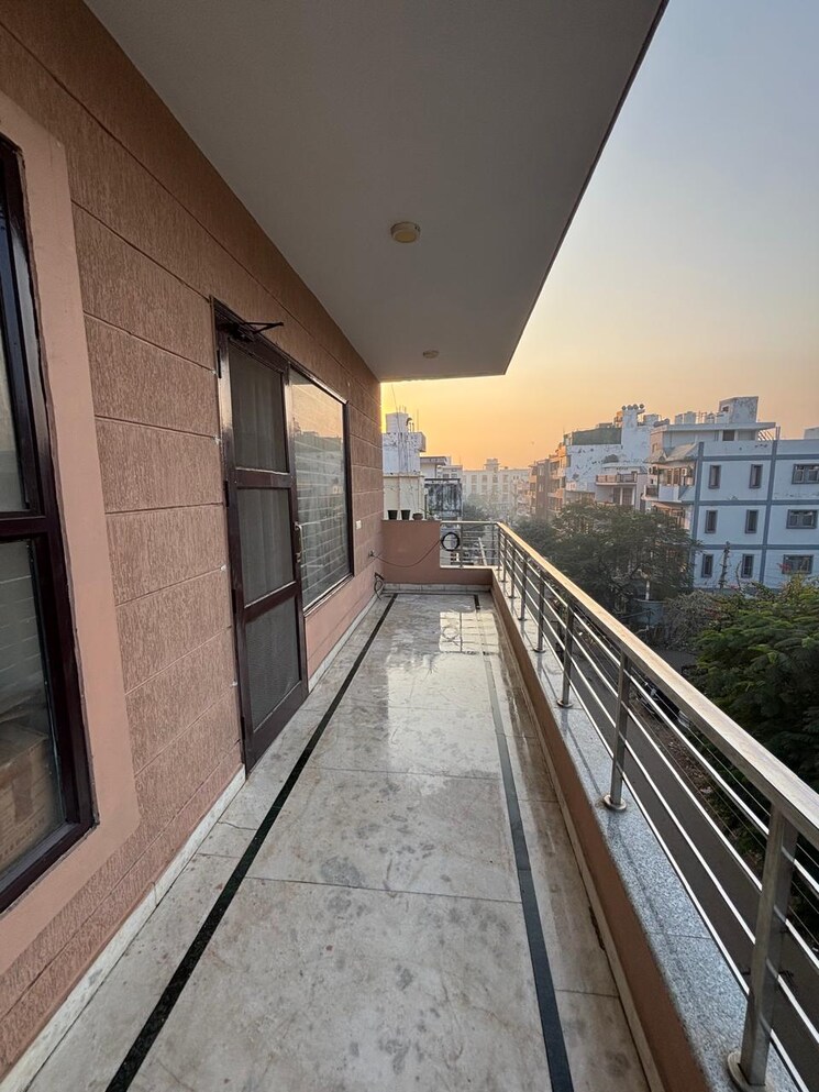 Balcony, huda-staff-colony 2 Bedroom 1100 Sq.Ft. Builder Floor In Sector 46 Gurgaon 9651508