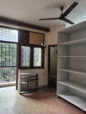 2 BHK Builder Floor For Rent in Malviya Nagar