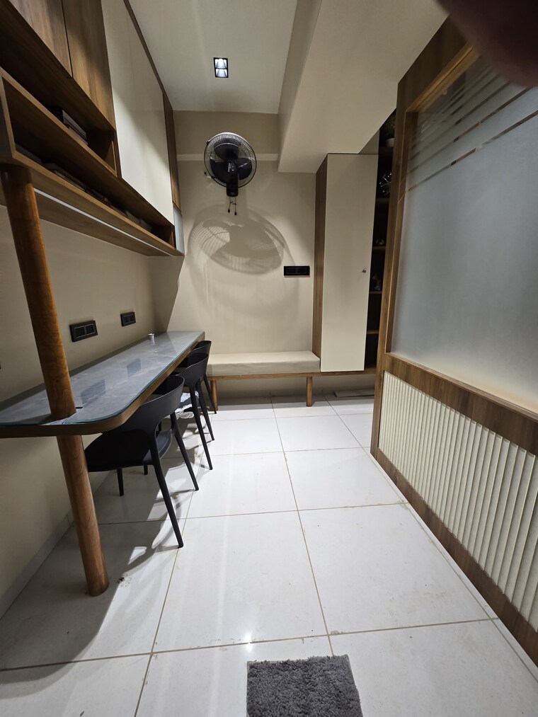 Team Area, gota Commercial Office Space 973 Sq.Ft. In Gota Ahmedabad 9651506