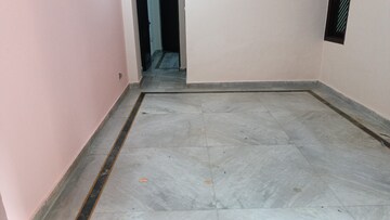 Living Room in 1 BHK Builder Floor at Vaishali Sector 5 – for Rent