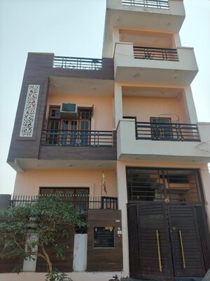 2 BHK Independent House For Rent in Indira Nagar