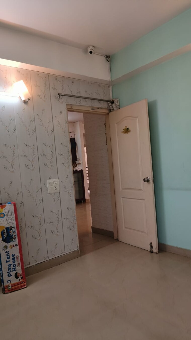 Bathroom, rps-savana 2.5 Bedroom 1350 Sq.Ft. Apartment In Sector 88 Faridabad 9651531