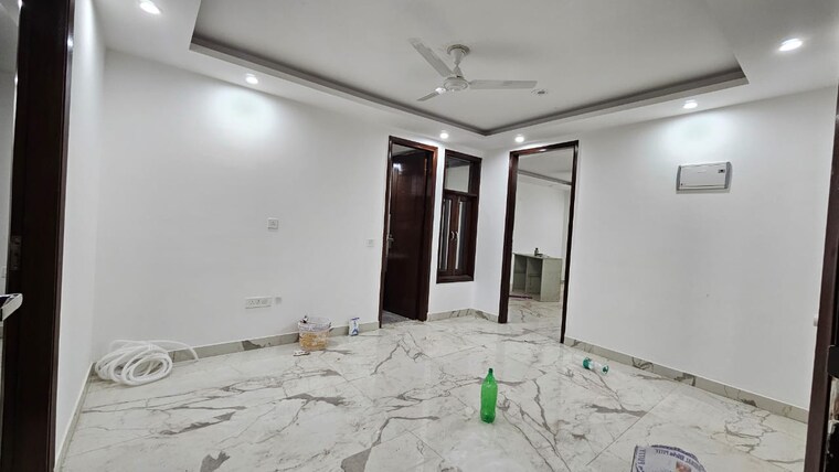 Room, saket 2 Bedroom 850 Sq.Ft. Builder Floor In Saket Delhi 9651637