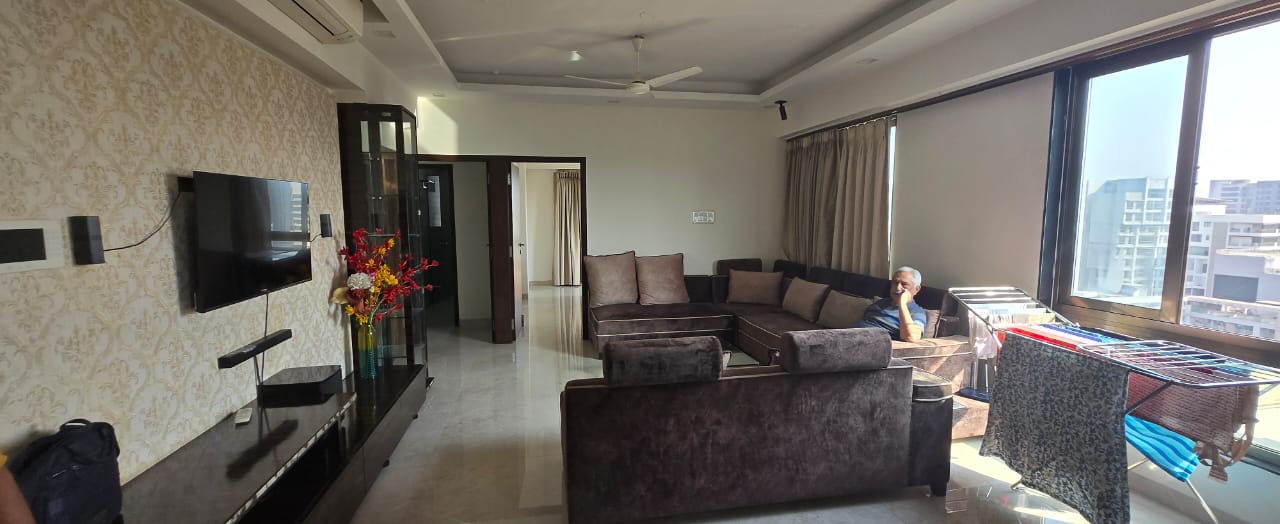 3 BHK Apartment For Rent in KM Mid Summer CHS