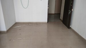 Room in 1 BHK Apartment at Dindoshi Onkar CHS, Malad East – for Rent