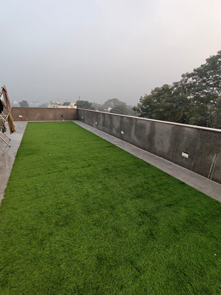 Balcony, vasant vihar 3 Bedroom 2700 Sq.Ft. Builder Floor In Vasant Vihar Delhi 9651686