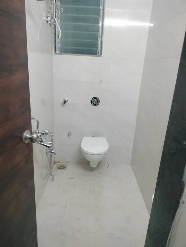 Bathroom, sahajanand-arista 2 Bedroom 695 Sq.Ft. Apartment In Goregaon West Mumbai 9651817