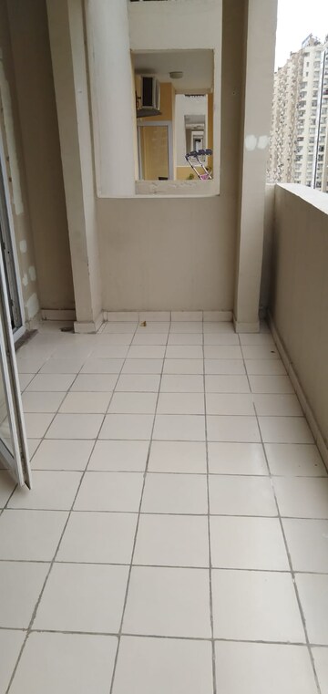 Building Lobby in 2 BHK Apartment at Ajnara Le Garden, Sector 16b Greater Noida – for Rent