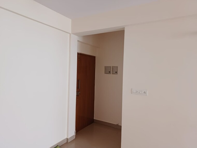 Room, new industrial township 1 2 Bedroom 89 Sq.Yd. Builder Floor In New Industrial Township 1 Faridabad 9652149