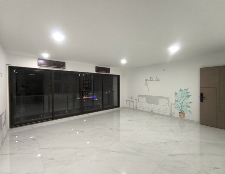 Room, adajan 4 Bedroom 2800 Sq.Ft. Apartment In Adajan Surat 9651862